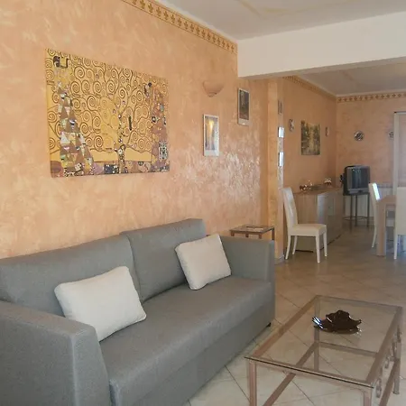 Apartment Kalura *